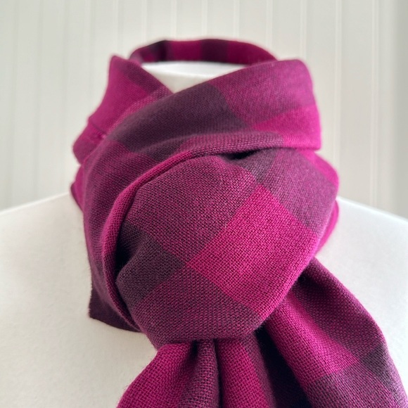 Burberry Burgundy Nova Check Wool Cashmere Scarf - Picture 1 of 7